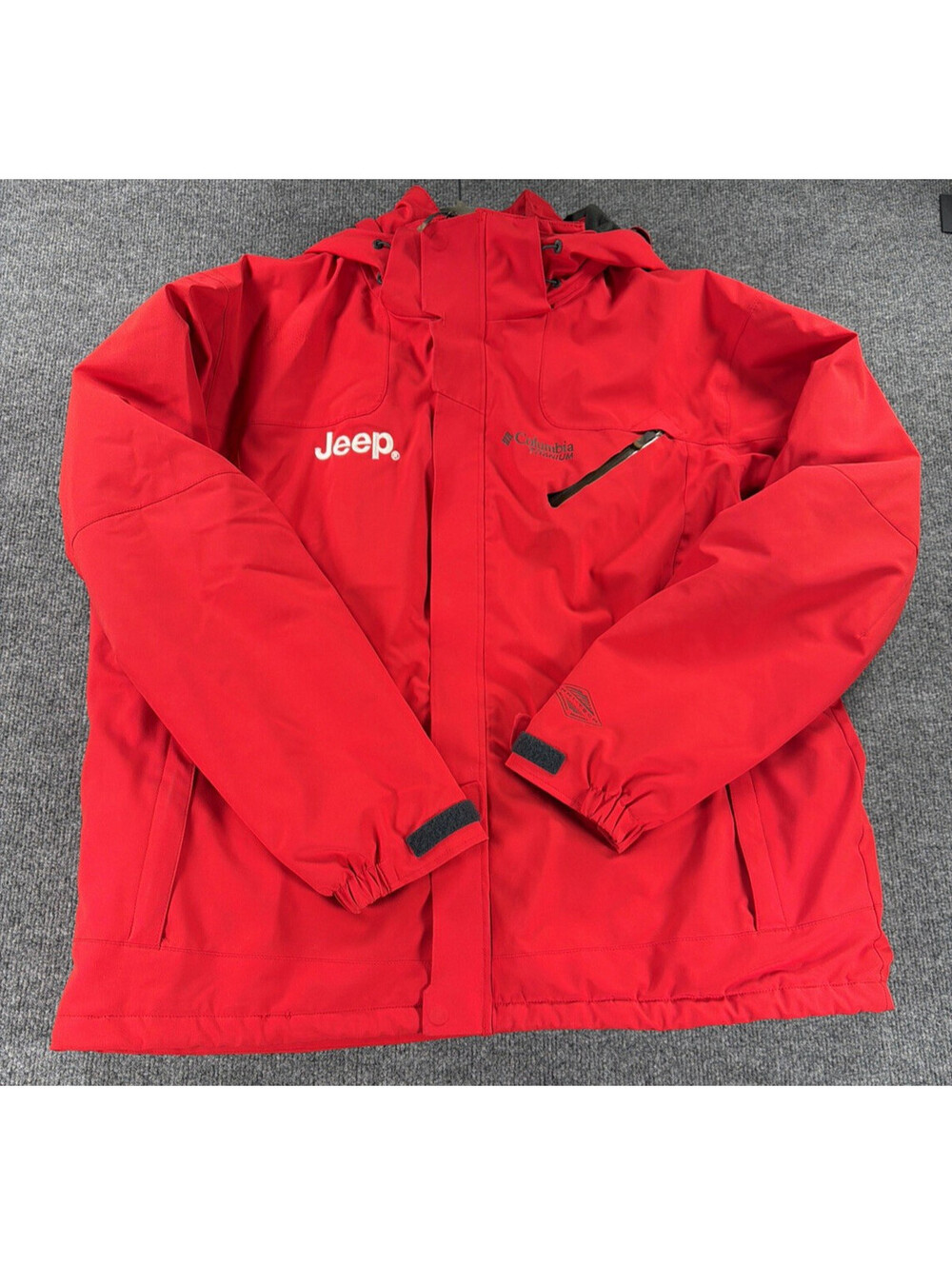 Columbia Titanium Red/White Jacket W/Hood Embroidered Jeep Men’s XL *Read Disc*